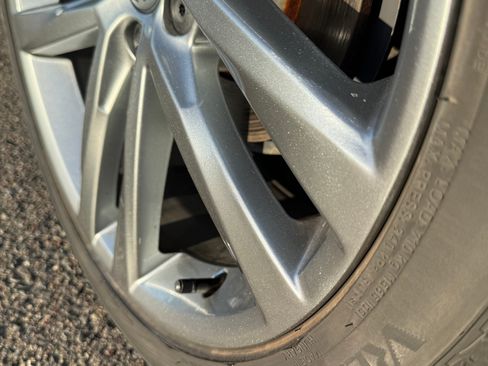 Used 2019 Volkswagen Passat 2.0T SE R-Line image 17