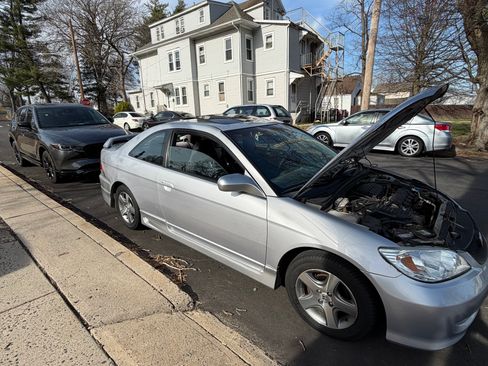 Used 2004 Honda Civic EX image 4
