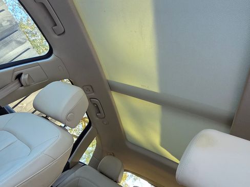 Used 2018 Audi Q5 2.0T Premium Plus w/ Premium Plus Package image 17