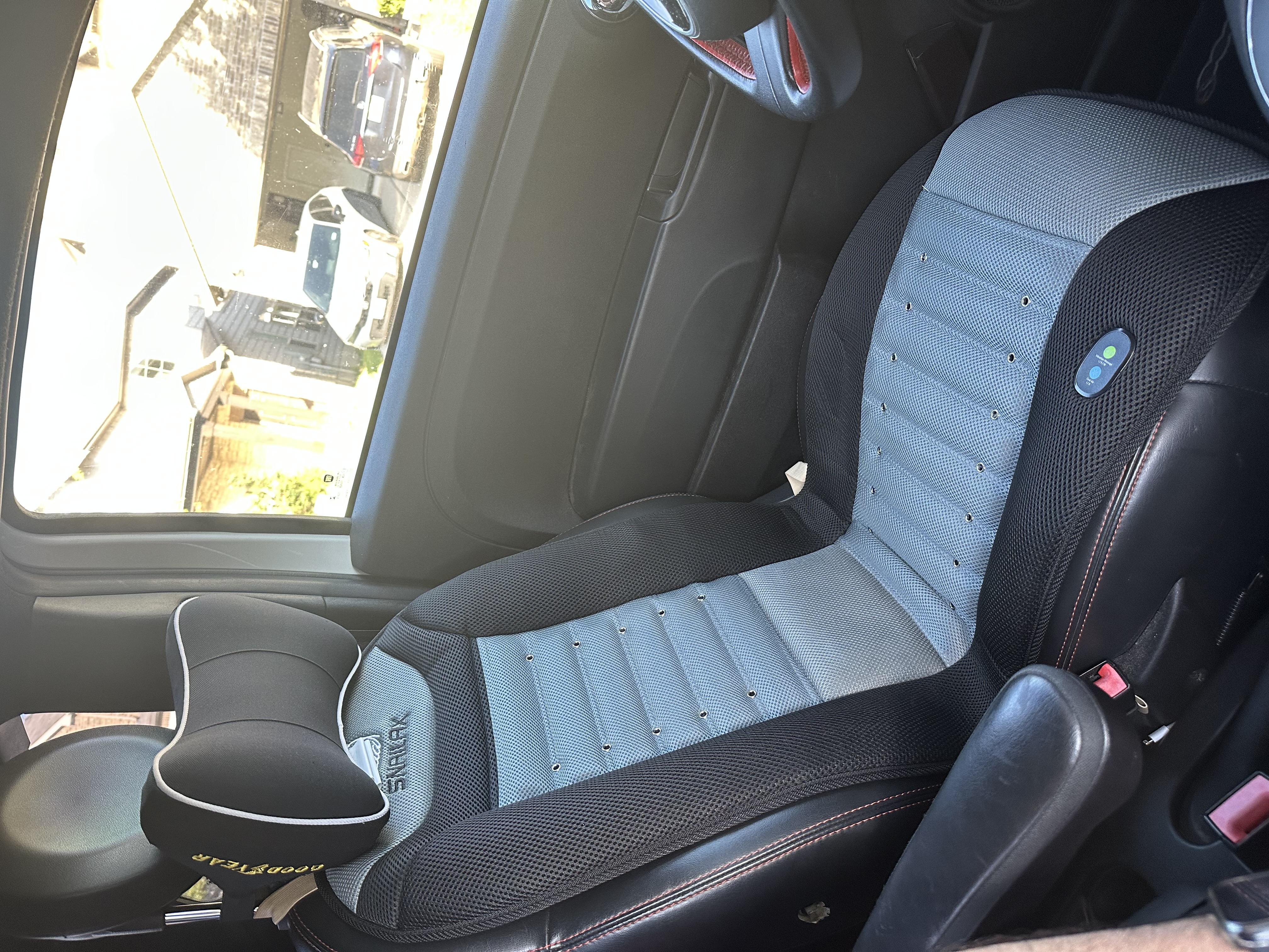 Used 2014 FIAT 500 e w/ Esport Package FWD image 6
