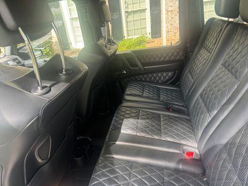 Used 2016 Mercedes-Benz G 63 AMG 4MATIC image 13