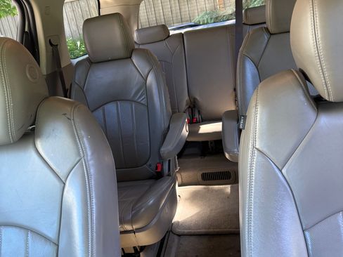 Used 2014 GMC Acadia Denali AWD/4WD image 9