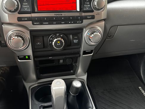 Used 2010 Toyota 4Runner SR5 AWD/4WD image 14