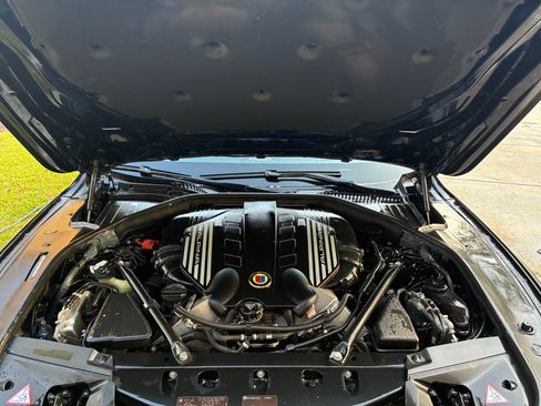 Used 2013 BMW ALPINA B7 Alpina B7 Sedan 4D image 2