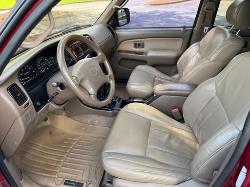 Used 1998 Toyota 4Runner Limited image 18