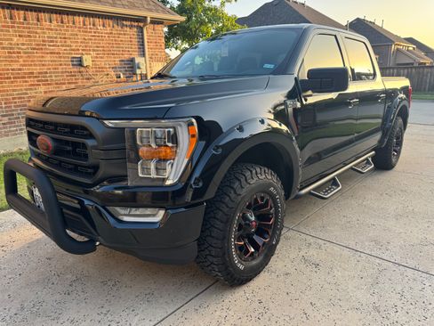 Used 2022 Ford F150 XLT w/ Equipment Group 302A High RWD image 1