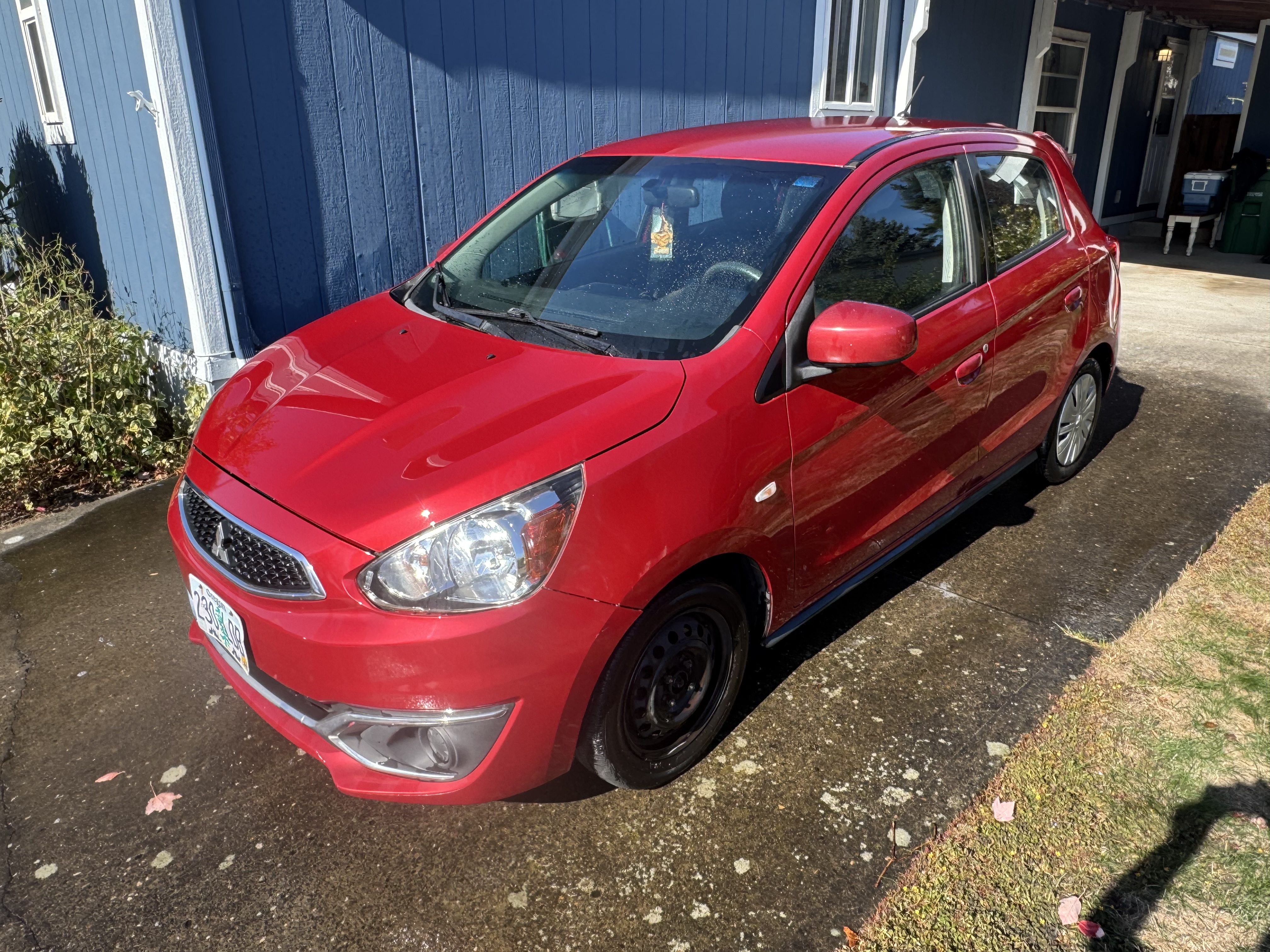 Used 2017 Mitsubishi Mirage ES FWD image 1