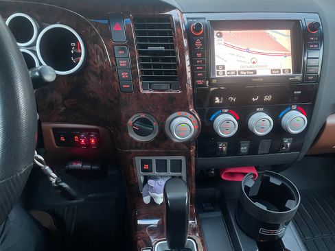 Used 2007 Toyota Tundra Limited image 11