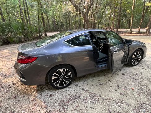 Used 2016 Honda Accord EX-L image 6