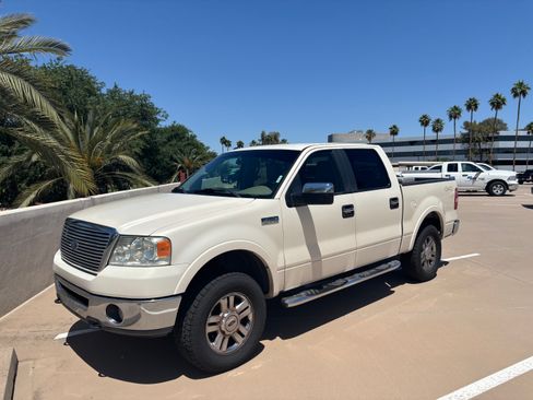 Used 2007 Ford F150 Lariat image 1