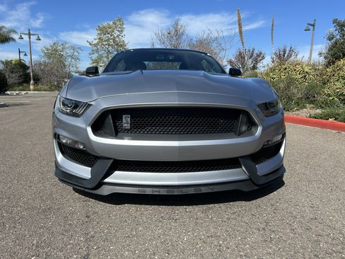 Used 2020 Ford Mustang Shelby GT350 image 6