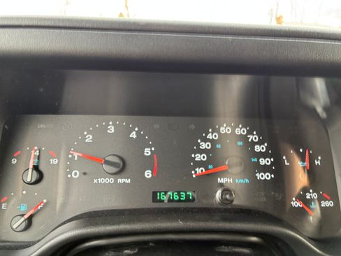 Used 2005 Jeep Wrangler Unlimited AWD/4WD image 23