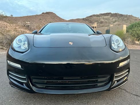 Used 2014 Porsche Panamera 4S image 13