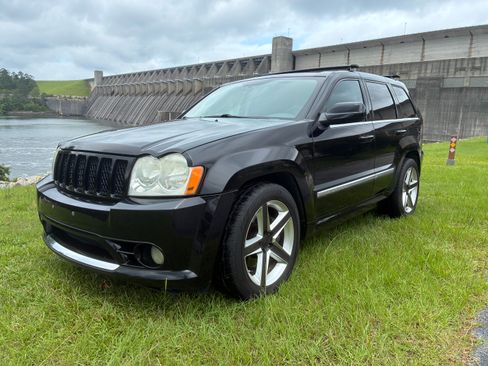 Used 2007 Jeep Grand Cherokee SRT8 w/ SRT Option Group I image 8