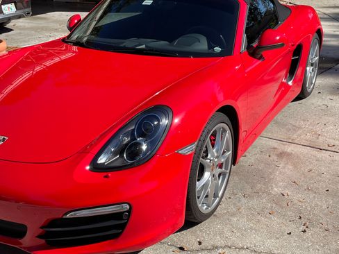 Used 2014 Porsche Boxster S image 8