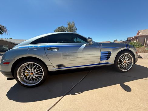 Used 2005 Chrysler Crossfire Limited image 6