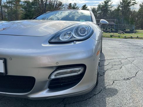 Used 2011 Porsche Panamera Turbo AWD/4WD image 5