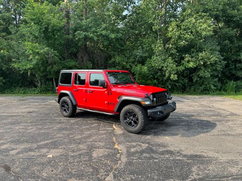 Used 2021 Jeep Wrangler Unlimited Sport AWD/4WD image 15
