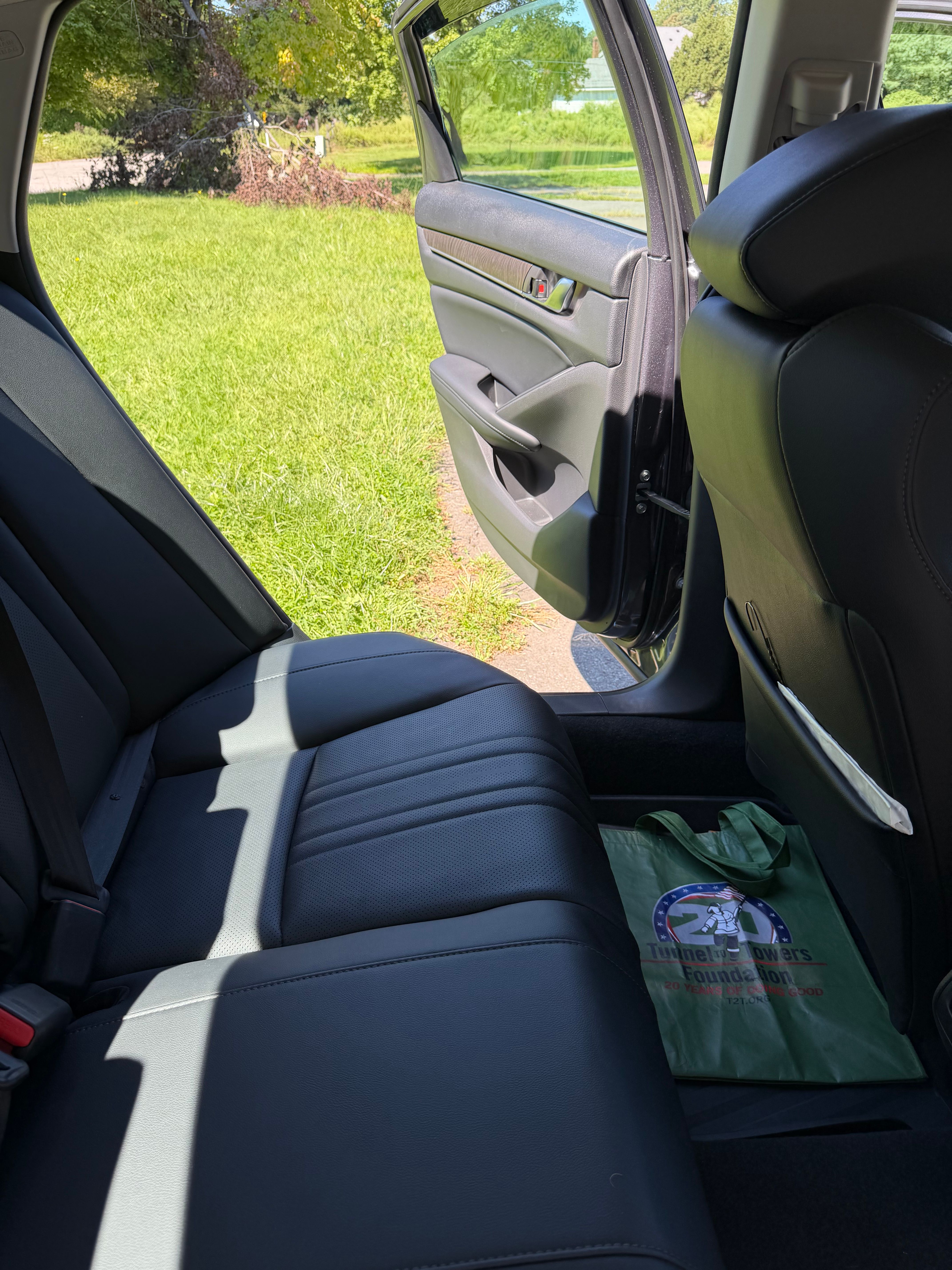 Used 2022 Honda Accord Touring image 14