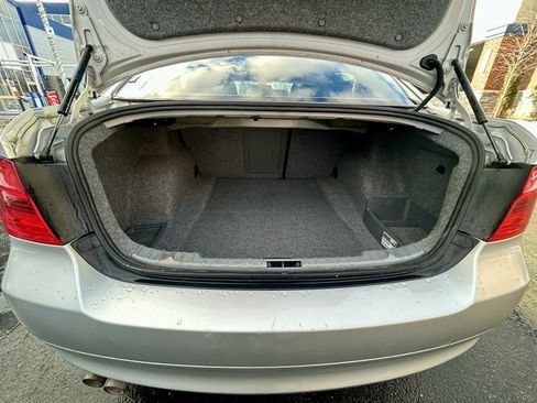 Used 2007 BMW 328xi Sedan image 9