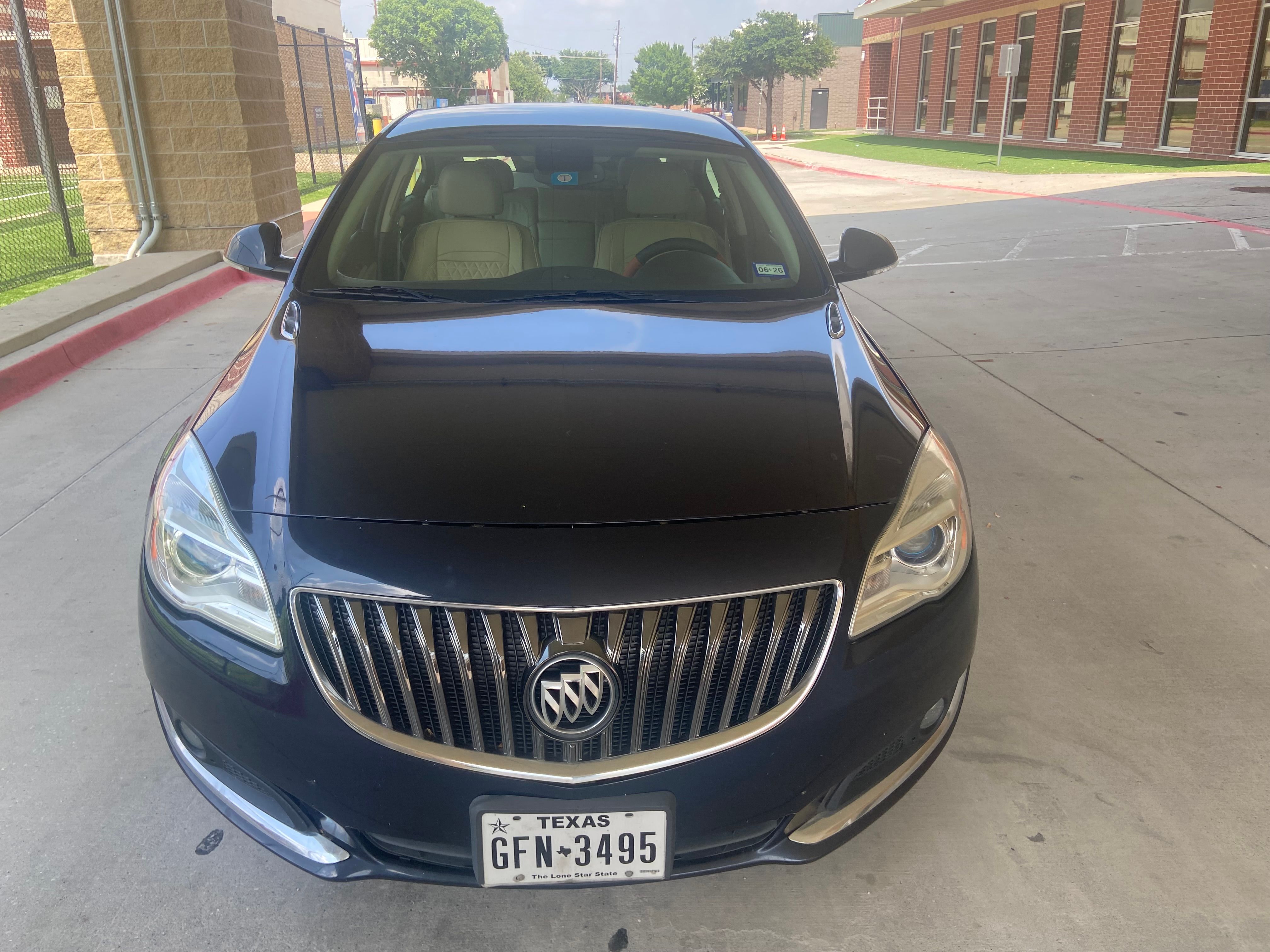 Used 2015 Buick Regal FWD image 2