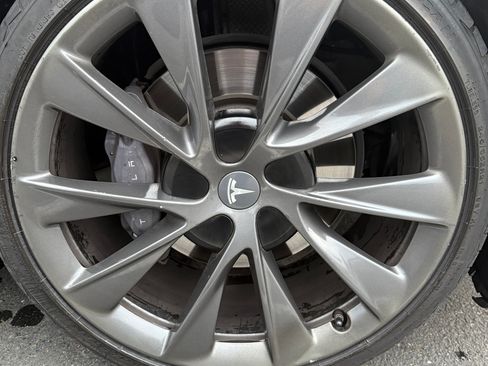 Used 2020 Tesla Model S Long Range Plus AWD/4WD image 8