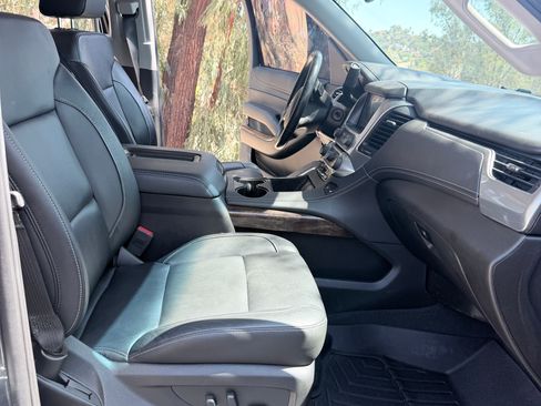 Used 2019 Chevrolet Tahoe LT w/ Max Trailering Package AWD/4WD image 11