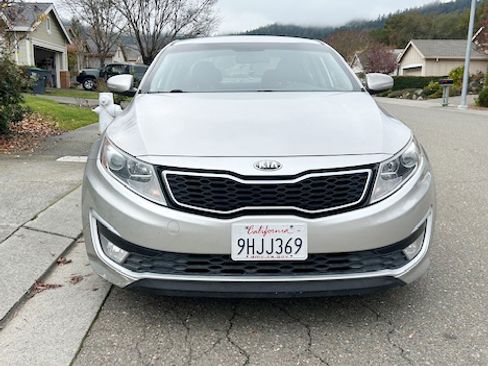 Used 2013 Kia Optima LX w/ Hybrid Convenience Pkg image 1