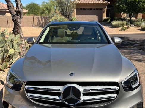Used 2022 Mercedes-Benz GLC 300 4MATIC image 6