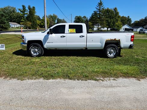 Used 2016 Chevrolet Silverado 3500 W/T w/ WT Convenience Package image 2