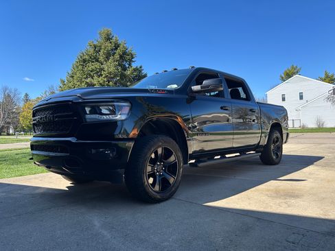 Used 2020 RAM 1500 Big Horn AWD/4WD image 8