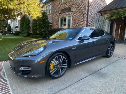 Used 2012 Porsche Panamera Turbo S image 5