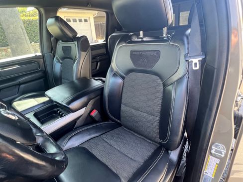 Used 2020 RAM 1500 Big Horn w/ Built-to-serve Edition AWD/4WD image 21