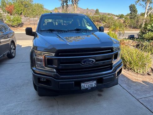 Used 2018 Ford F150 XLT w/ Equipment Group 302A Luxury RWD image 2