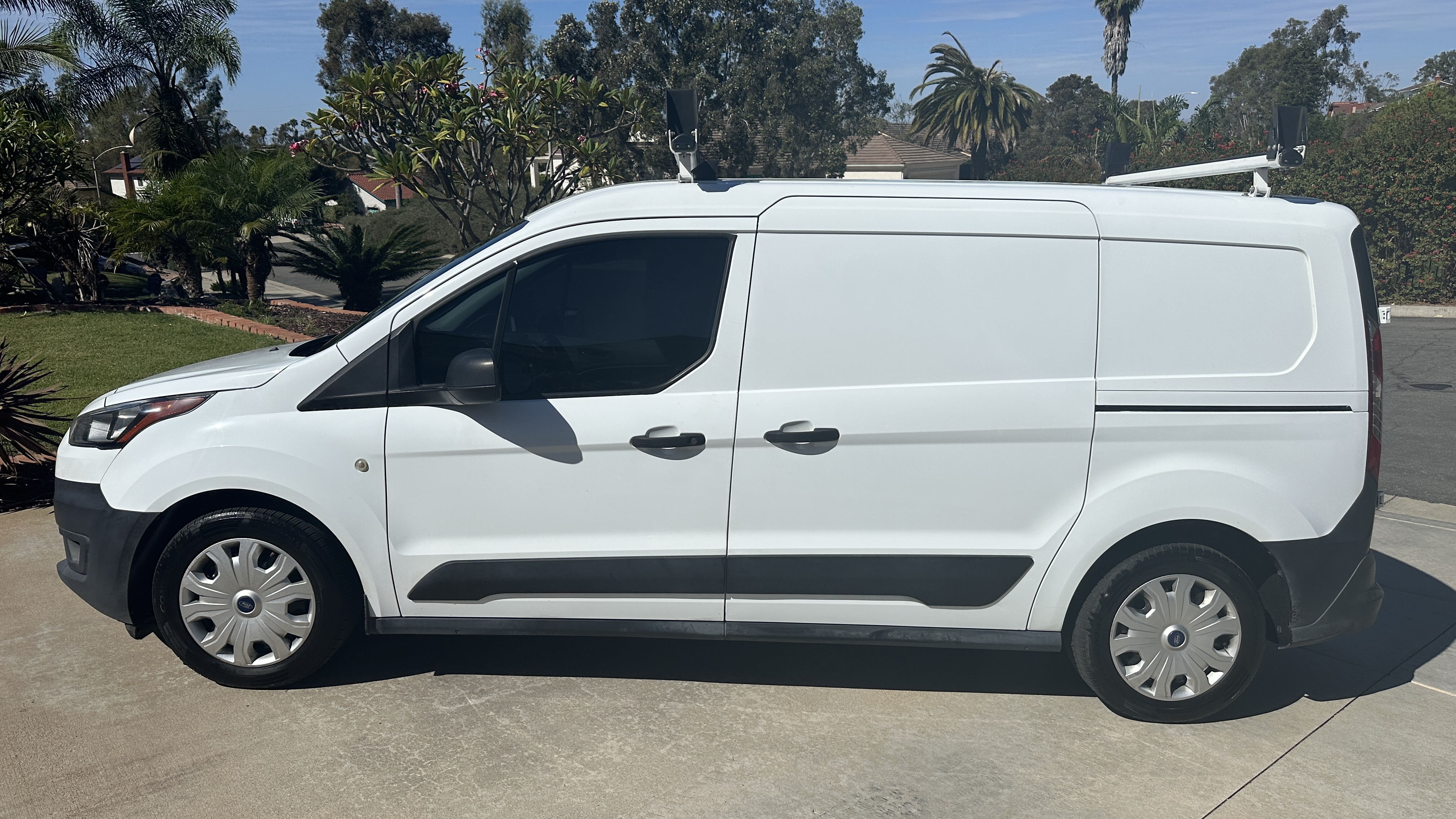 Used 2022 Ford Transit Connect XL FWD image 1