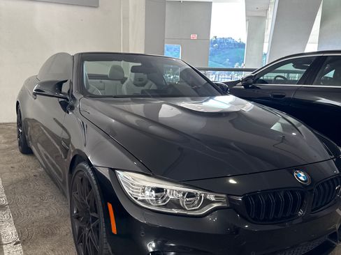 Used 2017 BMW M4 Convertible RWD image 4