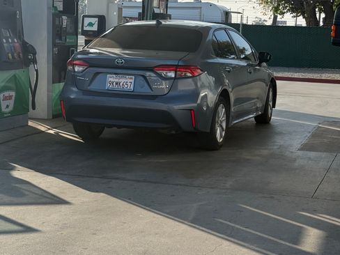 Used 2024 Toyota Corolla LE image 1