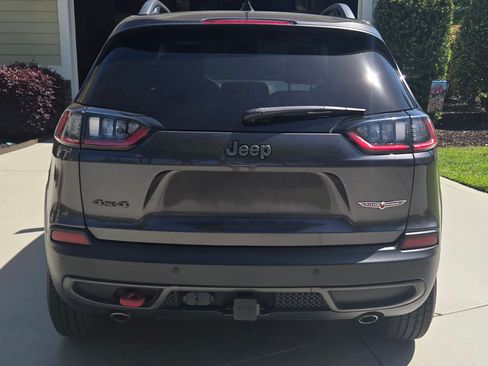 Used 2021 Jeep Cherokee Trailhawk w/ Sun, Sound & Nav Group image 5