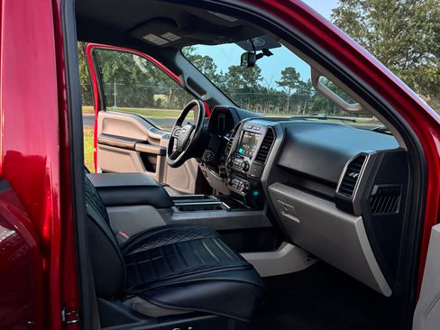 Used 2018 Ford F150 XLT w/ Equipment Group 302A Luxury image 17