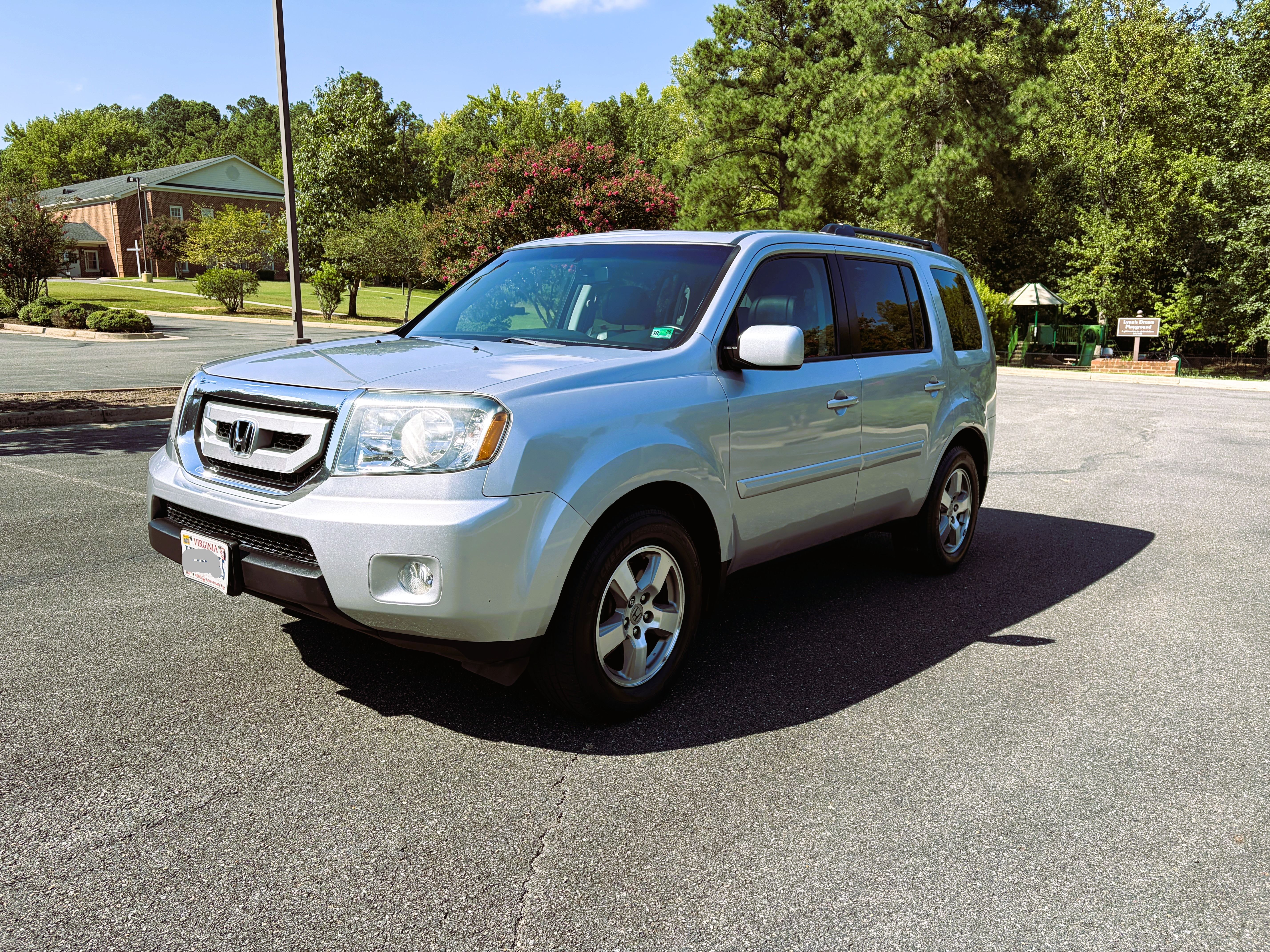Used 2011 Honda Pilot EX-L image 9
