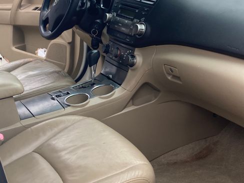 Used 2008 Toyota Highlander 2WD image 9