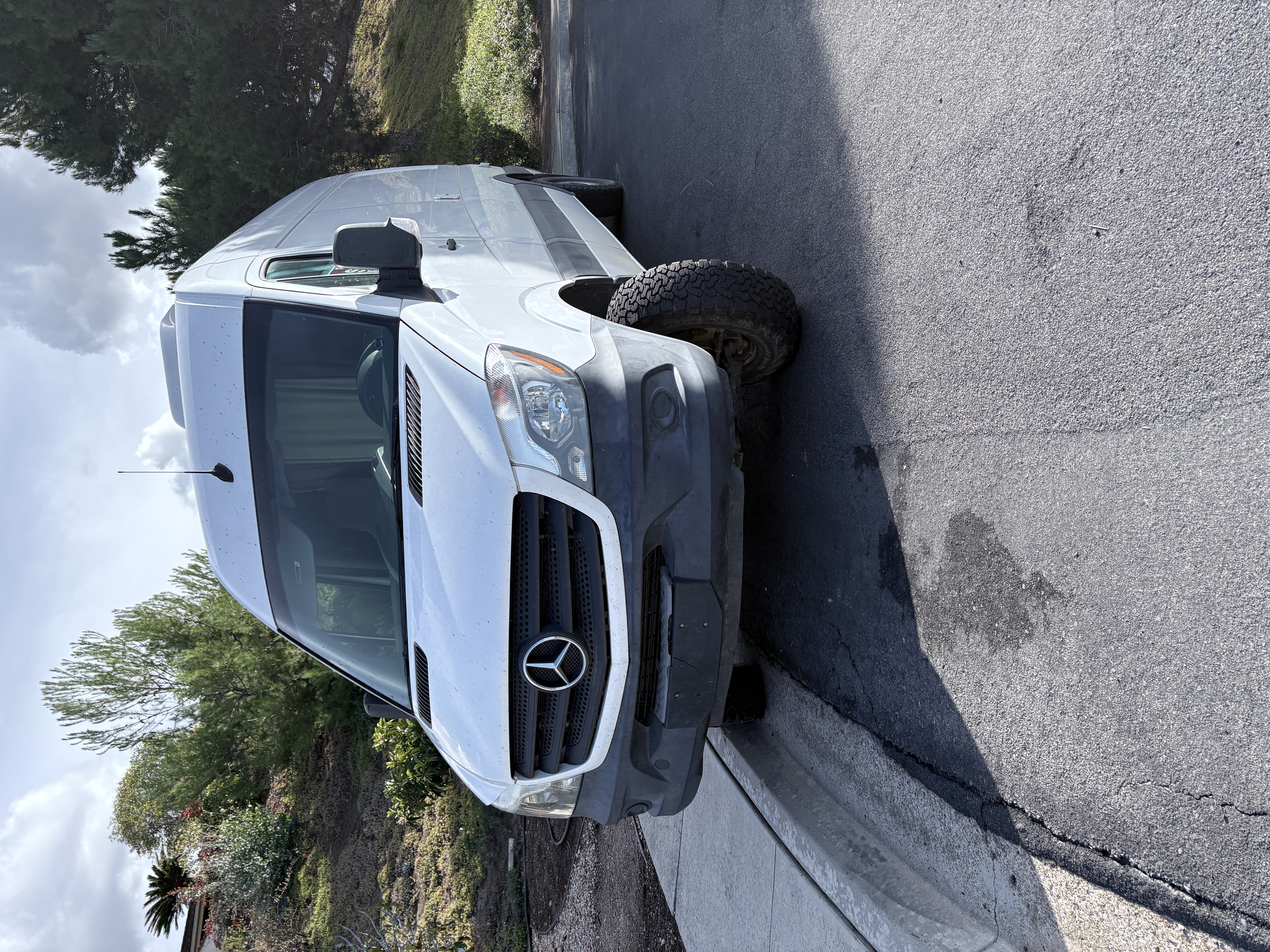 Used 2018 Mercedes-Benz Sprinter 2500 image 4