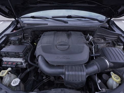 Used 2011 Jeep Grand Cherokee Laredo image 16