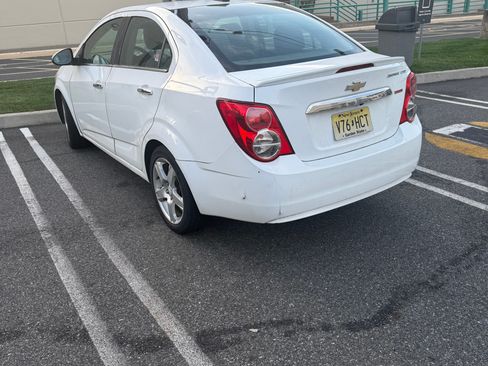 Used 2015 Chevrolet Sonic LTZ image 4