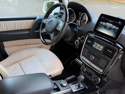 Used 2017 Mercedes-Benz G 550 image 23