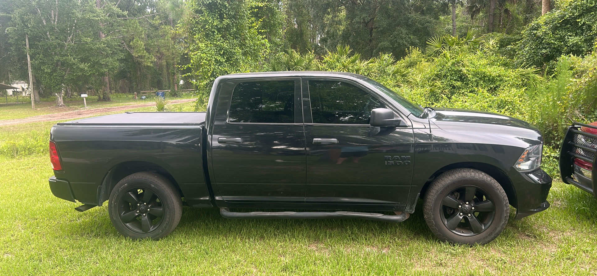 Used 2016 RAM 1500 Express w/ Black Ram 1500 Express Group RWD image 1