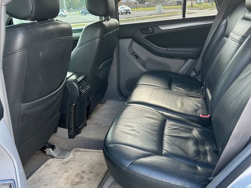 Used 2007 Toyota 4Runner Sport image 11