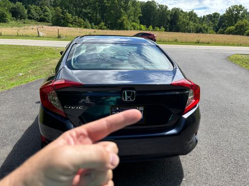 Used 2018 Honda Civic LX image 6