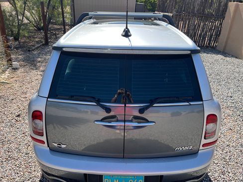 Used 2010 MINI Cooper Clubman S FWD image 2