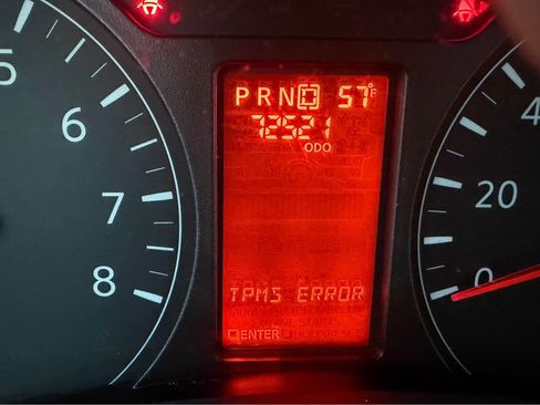 Used 2020 Nissan NV 3500 SL image 10